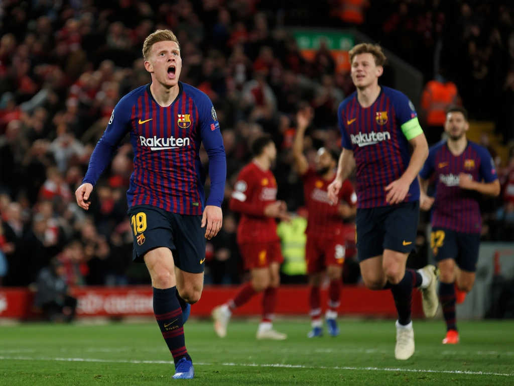 场比赛中创 场比赛中创